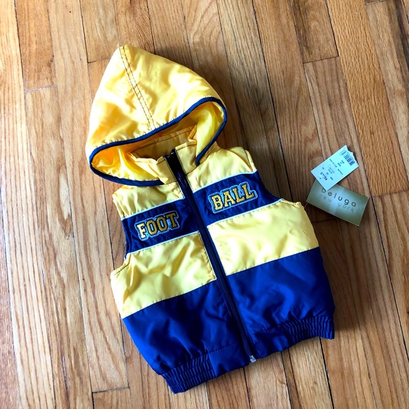 LITTLE BOY HOODED ZIP VEST NWT - Picture 1 of 1